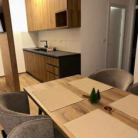 Apartment Nivalis Hill 4