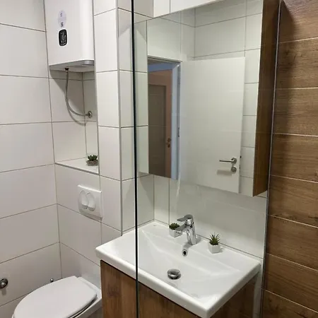 Nivalis Hill 4 Apartment *
